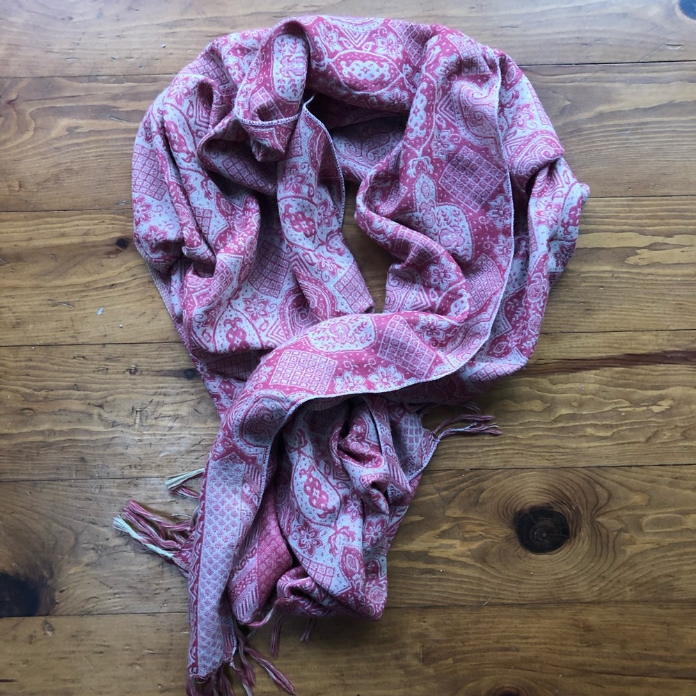 Lovely Scarf/Wrap